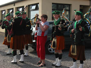 Easter Sunday 2003 Dooagh Pipe Band