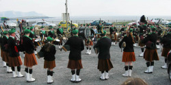 ie20030420-achill-easterparade-22-circle-w