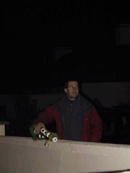 20020101-ie-achill-newyear-16-pipewall-w
