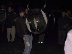 20020101-ie-achill-newyear-30-bigdrum-w