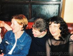 20000318-024-ie-achill-band_dance-alona_martin_annette-w