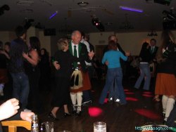 20050319-015-ie-achill-dooaghdance-waltzing-w