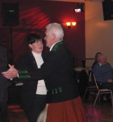 20070319-023-ie-achill-dooaghdance-julie_thomas-w