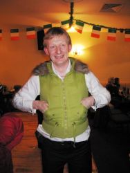 20070319-092-ie-achill-dooaghdance-nice_coat_alan-w