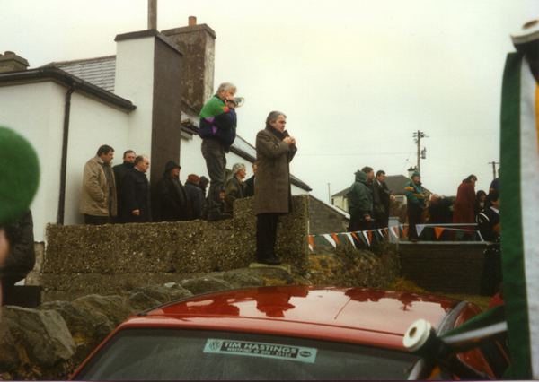 19960317-005-ie-achill-stpatsday-john_listening-w