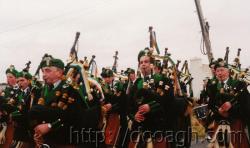 20000317-043-ie-achill-st_pats-pipers-w