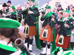 20010317-ie-achill-stpats-06-title-w