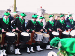 20010317-ie-achill-stpats-18-title-w