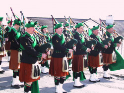 20010317-ie-achill-stpats-30-title-w