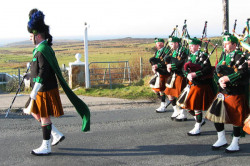ie20030317-achill-stpats-01-arrival-w