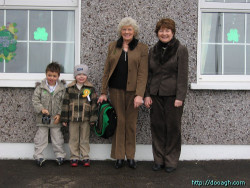 20050317-005-ie-achill-family-grand-w