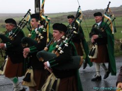 20050317-019-ie-achill-stpatricksday-blowhard-w