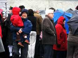20070317-017-ie-achill-stpatsdayparade-gerry_and_child-w
