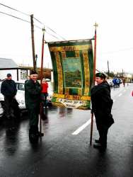 20070317-097-ie-achill-stpatsdayparade-banner_boys-w