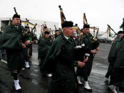 20070317-114-ie-achill-stpatsdayparade-ready_to_turn-w