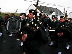 20070317-149-ie-achill-stpatsdayparade-john_blowing-w