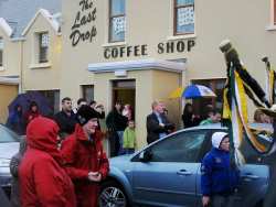 20070317-166-ie-achill-stpatsdayparade-the_last_drop-w