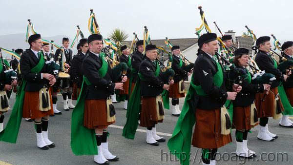 20100317145837-ie-achill-st_patricks_day-stop_and_listen-w