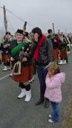 20100317170549-ie-achill-st_patricks_day-roadside_chat-w