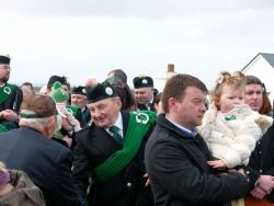 20110317102619-ie-achill-mary-mingling-w
