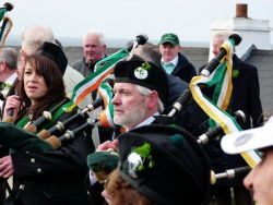 20110317103351-ie-achill-mary-contemplation-w