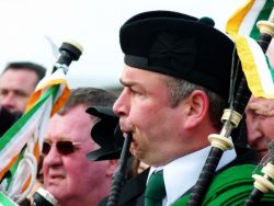 20110317103634-ie-achill-mary-john_taxi-w