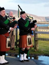 20110317181334-ie-achill-mary-brian_dad-w