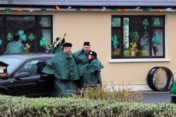 20130317083649-ie-achill-st_patricks_day--w